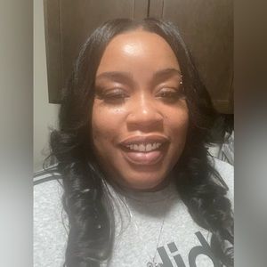 Meet your Posher, Deven